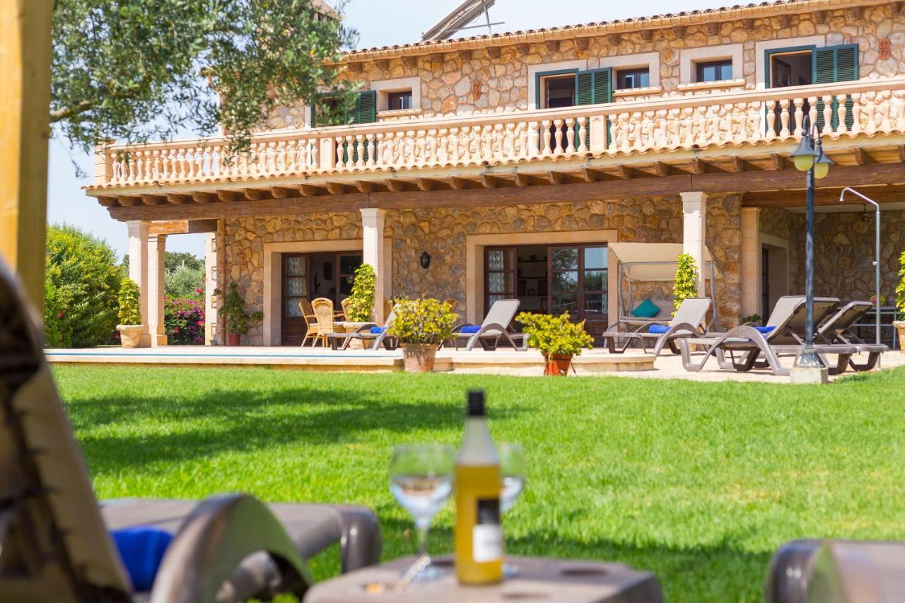 Villa Lagoon Sa Pobla Luaran gambar
