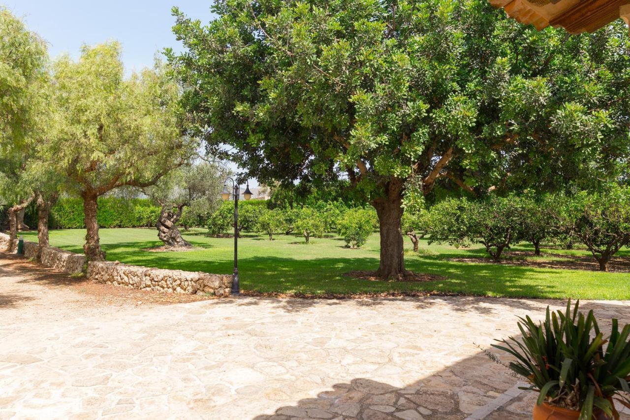 Villa Lagoon Sa Pobla Luaran gambar