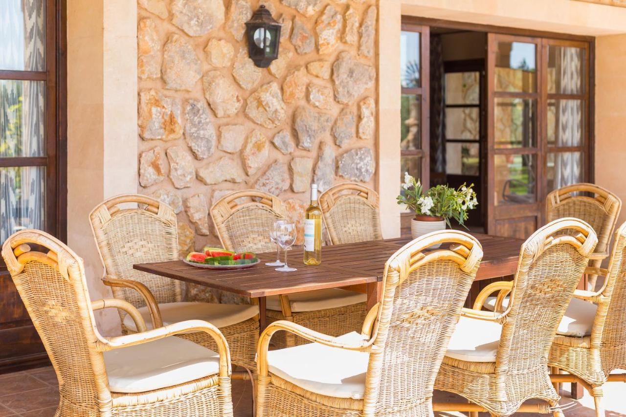 Villa Lagoon Sa Pobla Luaran gambar