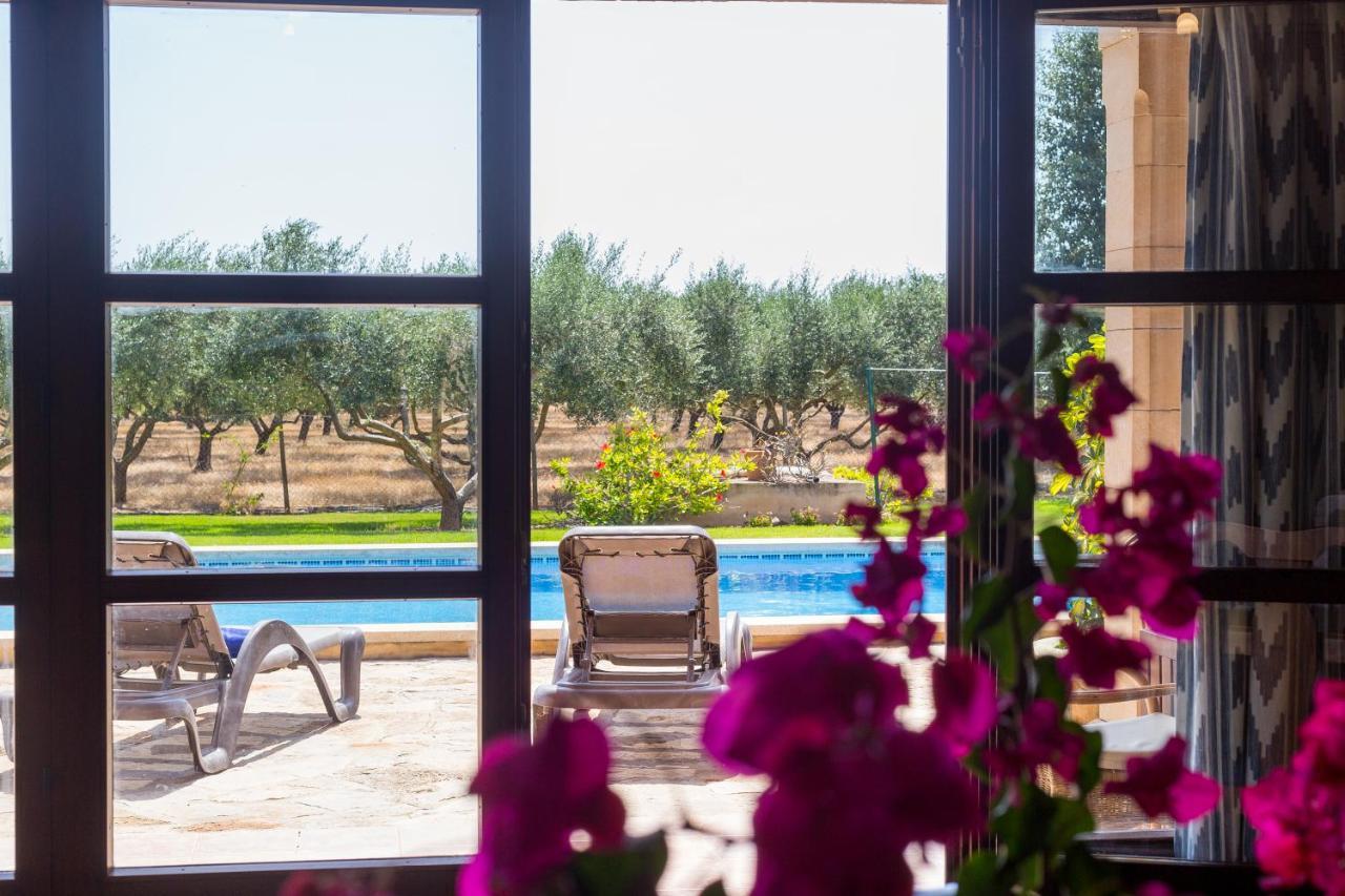 Villa Lagoon Sa Pobla Luaran gambar