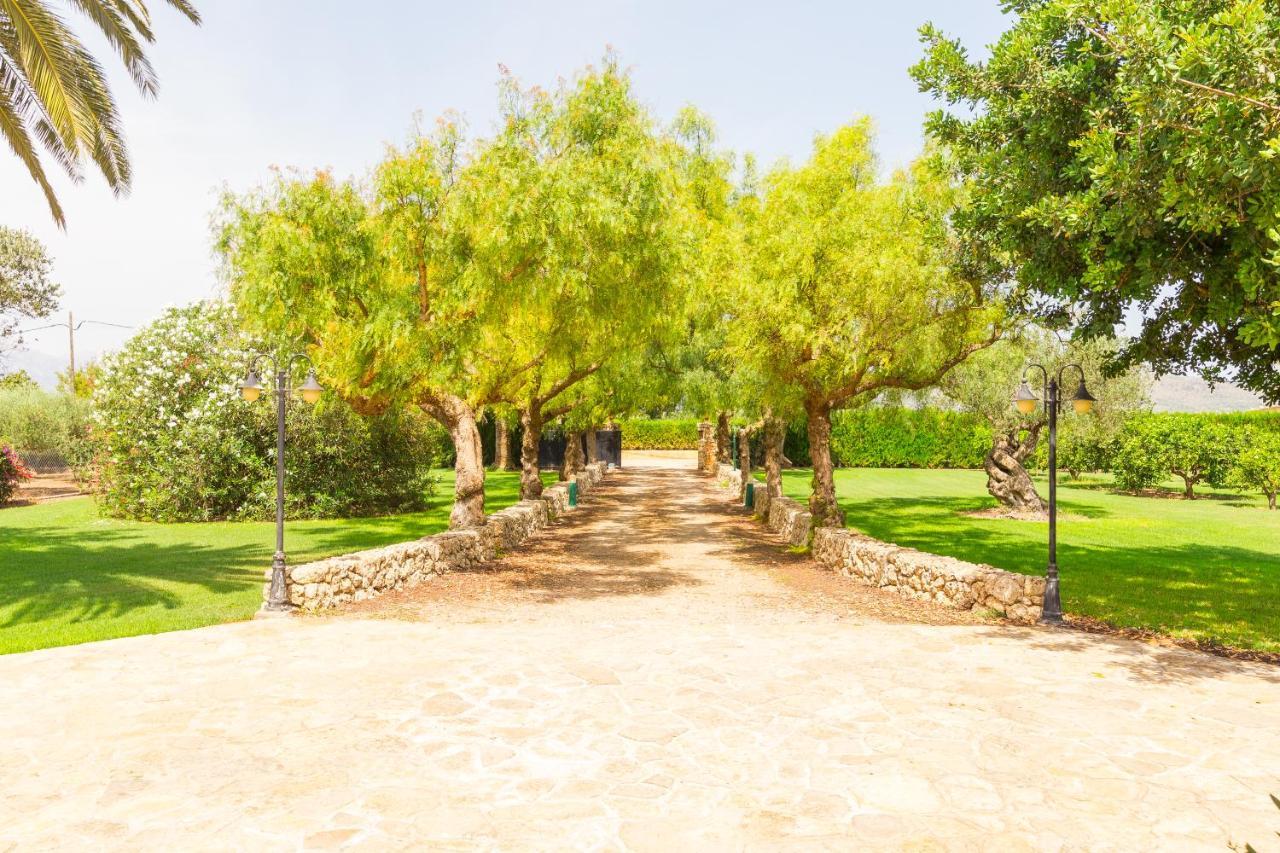 Villa Lagoon Sa Pobla Luaran gambar